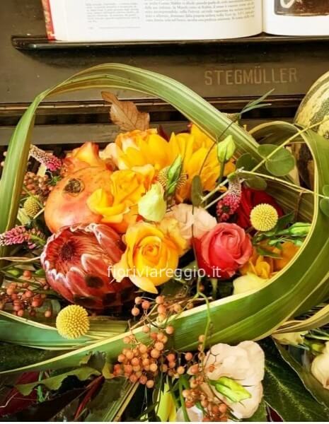 Bouquet autunnale con frutta